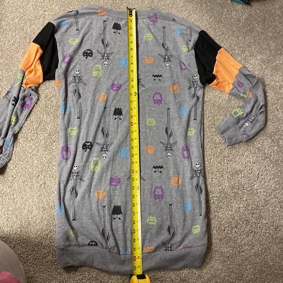 💛💛The Nightmare Before Christmas tunic - Picture 5 of 5